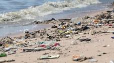 Plastikforurening p? strand
